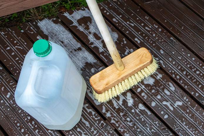 Soapy deck and cleaning tools