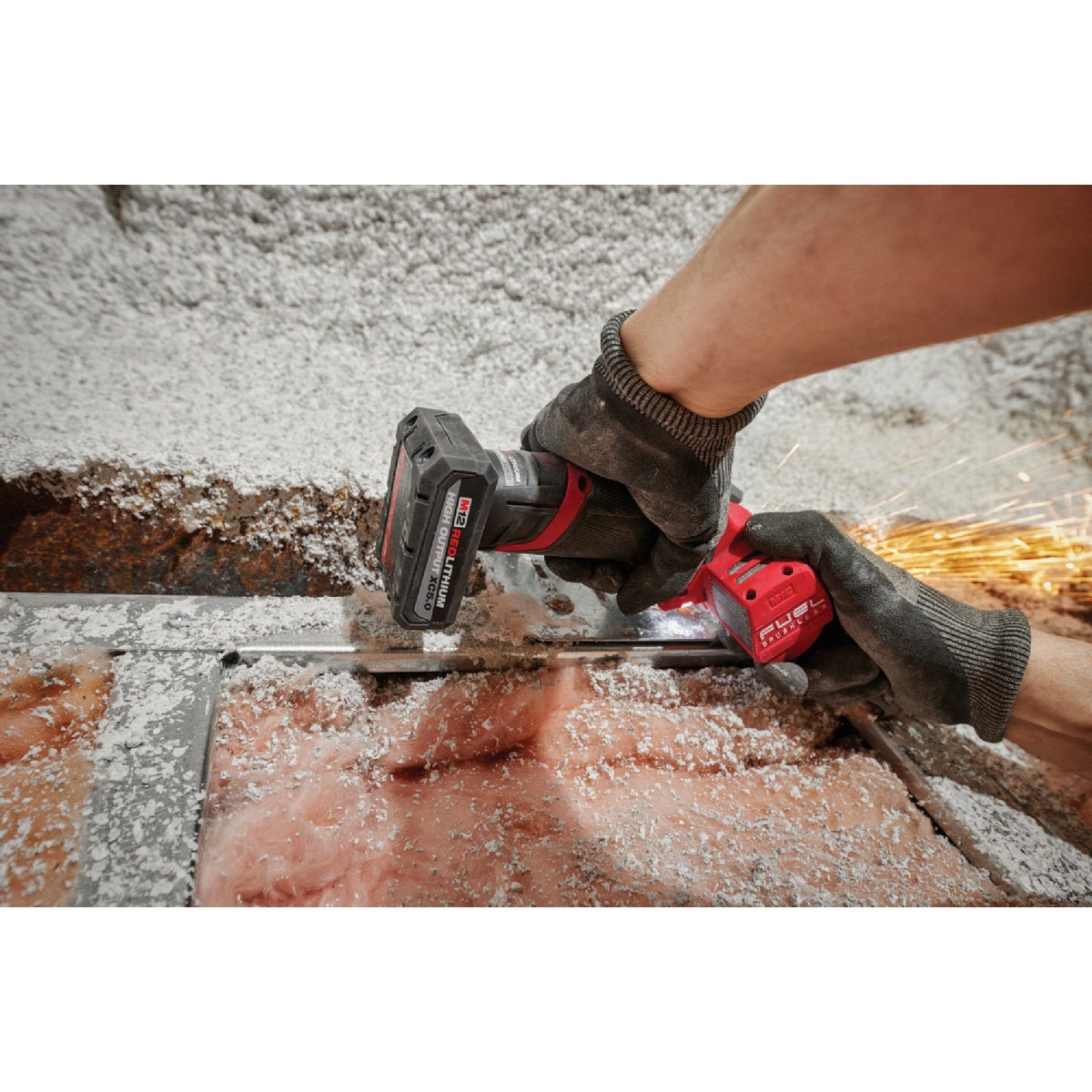 Milwaukee M12 REDLITHIUM 12 Volt Lithium-Ion 5.0 Ah High Output